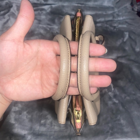 Top handle crossbody bag - Picture 9 of 13